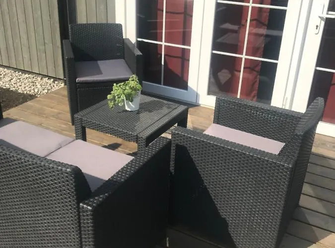 Ustronie Lesne 2 * Dziwnów